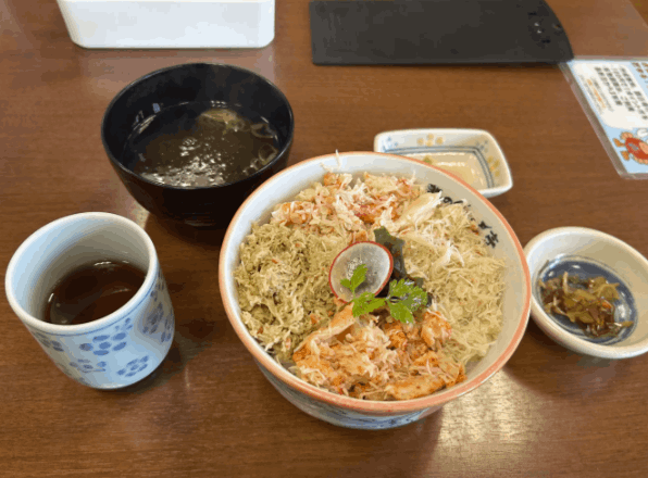 北のグルメ亭的蟹肉蓋飯